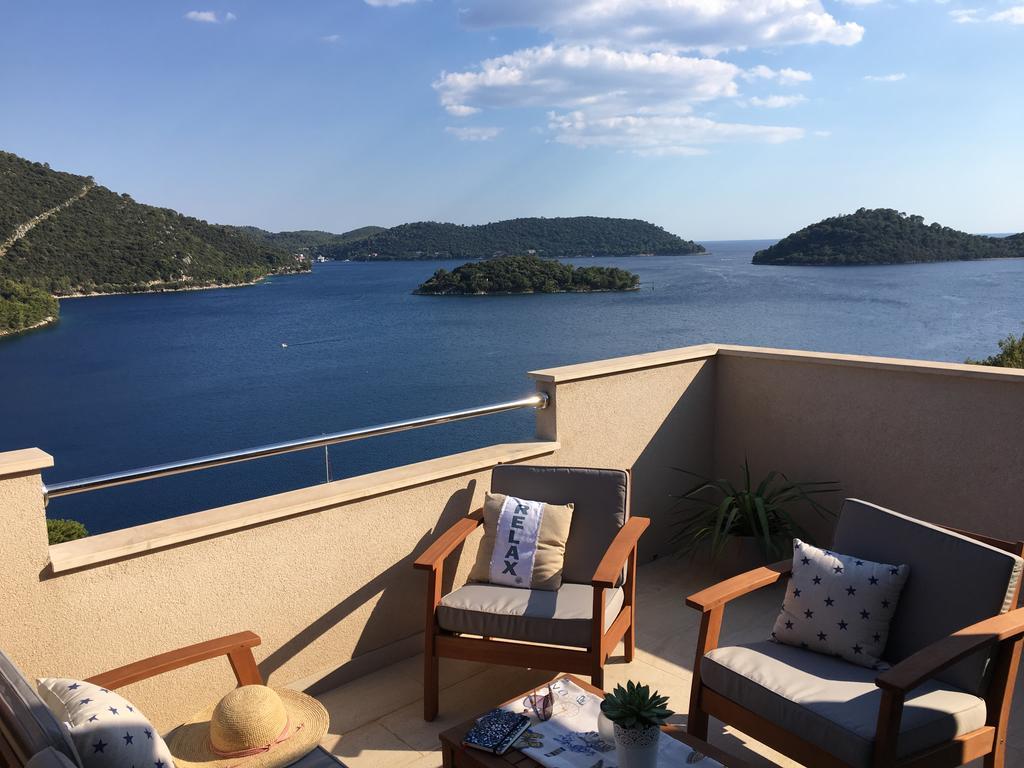 Apartments Ladesta Lastovo Exterior foto